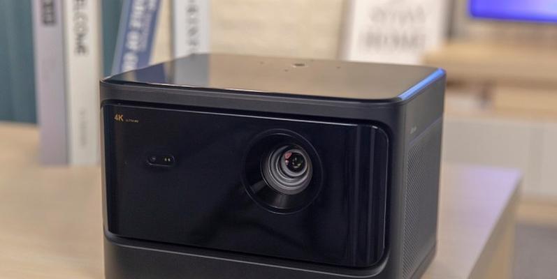 索尼R110投影机的优点与应用（解析索尼R110投影机的高品质投影体验）