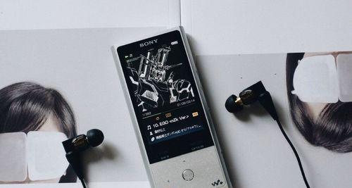 探究ZX100耳机的音质表现（高保真音质打造，细节还原无限细腻）