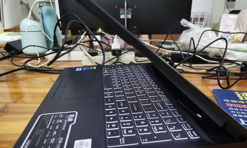 神舟Z7M重装系统教程（一步步教你如何重装神舟Z7M，让电脑重获新生）
