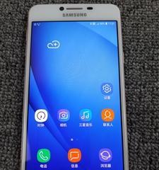三星A7000音质测评（三星A7000音质解析，带你进入音乐的新世界）
