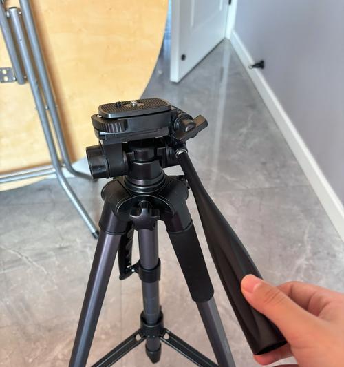 探究尼康cx560三脚架的优势与功能（一款专业摄影工具的完美选择）