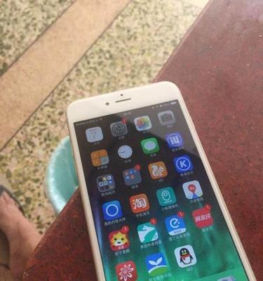 苹果6P使用iOS10系统的体验（关于苹果6P使用iOS10系统的功能和性能的详细评估）