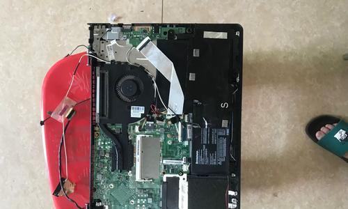 联想IdeaPad300s拆机教程（轻薄笔记本拆机步骤详解，尽在本文！）