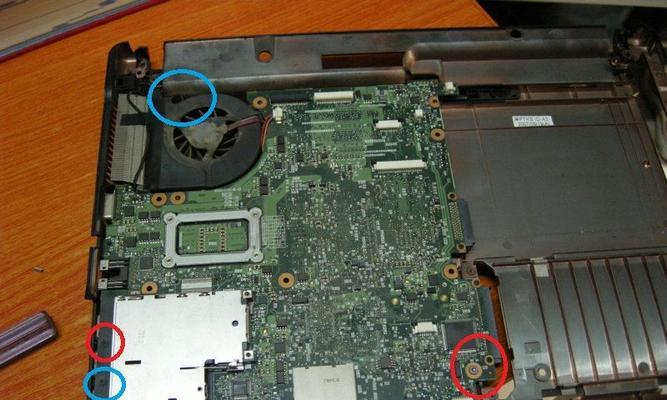 联想Y430p主板更换教程（详解联想Y430p主板更换步骤及注意事项）
