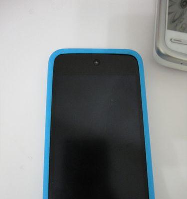苹果Touch4手机的优势和功能剖析（解读苹果Touch4手机的创新科技和用户体验）