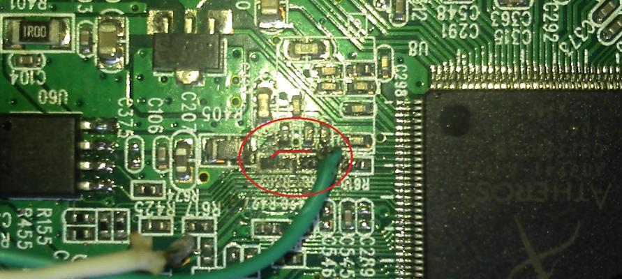 如何更换电路板上的USB接口（简单易行的USB接口更换方法）