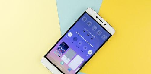 全面解析酷派新品Cool1C（颠覆性创新，Cool1C引领智能手机新潮流）